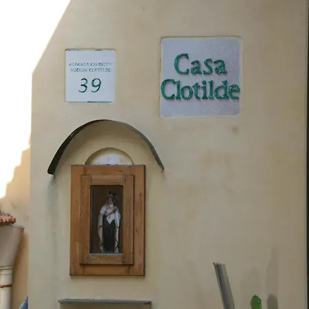 ゲストハウス Casa Clotide マイオーリ
